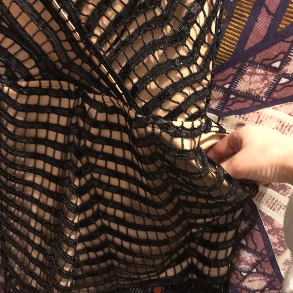 Black sequined romper - Picture 5 of 5